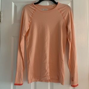 NWOT L Forever 21 Athletic Shirt